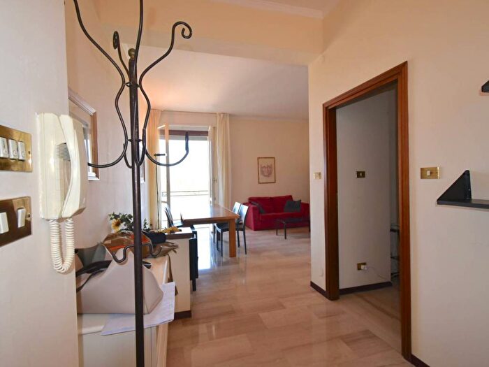 Appartamento con 6 locali in affitto in Via della Torretta, San Donato, Bologna