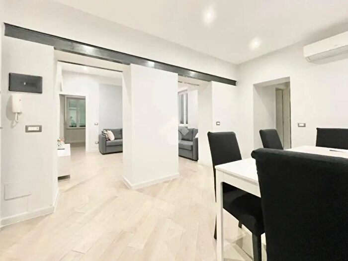 Appartamento trilocale in vendita in Piazza Fontana Vecchia, Terracina