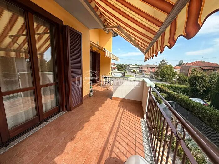 Appartamento trilocale in vendita in Corso Leonardo da Vinci, Arcene