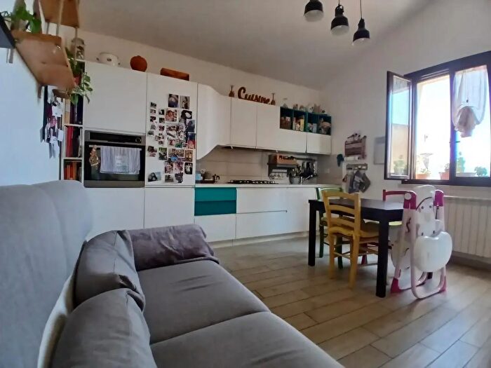 Appartamento quadrilocale in vendita in Campiglia Marittima