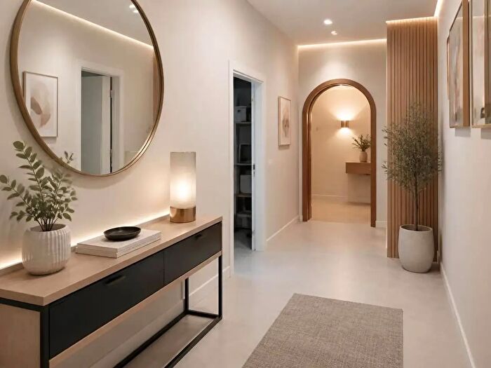 Appartamento con 5 locali in vendita in Via Francesco Guicciardini, Acireale