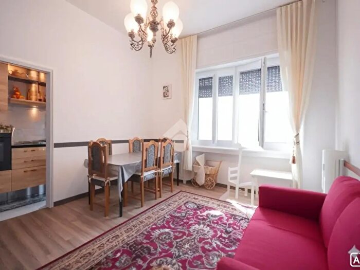 Appartamento trilocale in vendita in Via Dante, Seregno