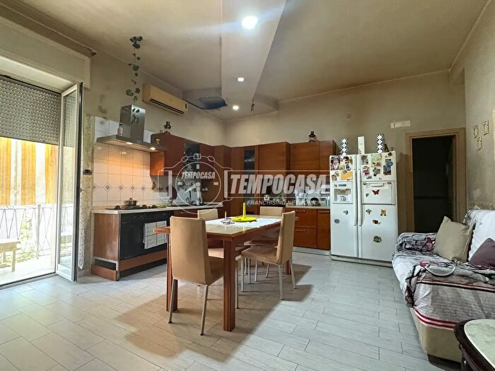 Appartamento trilocale in vendita in Via Giuseppe Verdi, Afragola