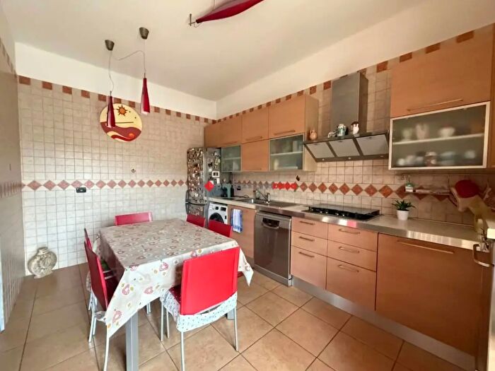 Appartamento trilocale in vendita in Corso Roma d, Foggia