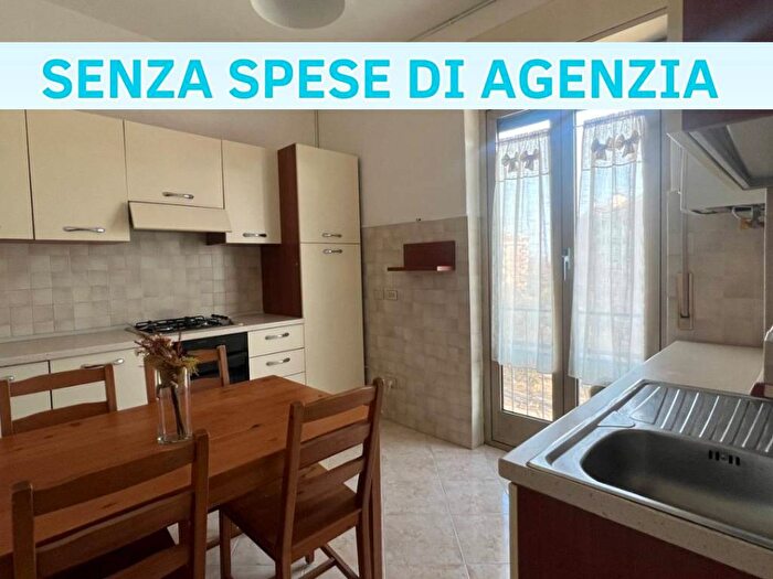 Appartamento trilocale in affitto in Via Luigi Ornato, Niguarda, Milano