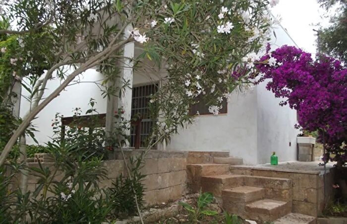 Appartamento quadrilocale in vendita in Via Marina Ugento Campagna Mare, Ugento