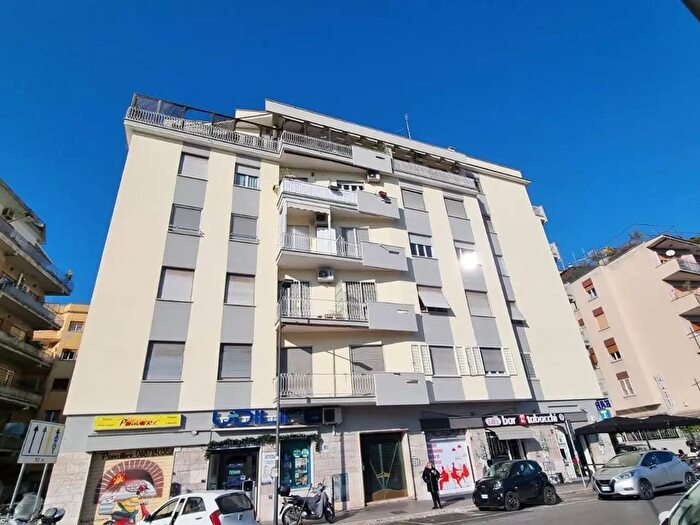 Appartamento bilocale in affitto in Via Val di Cogne, Roma