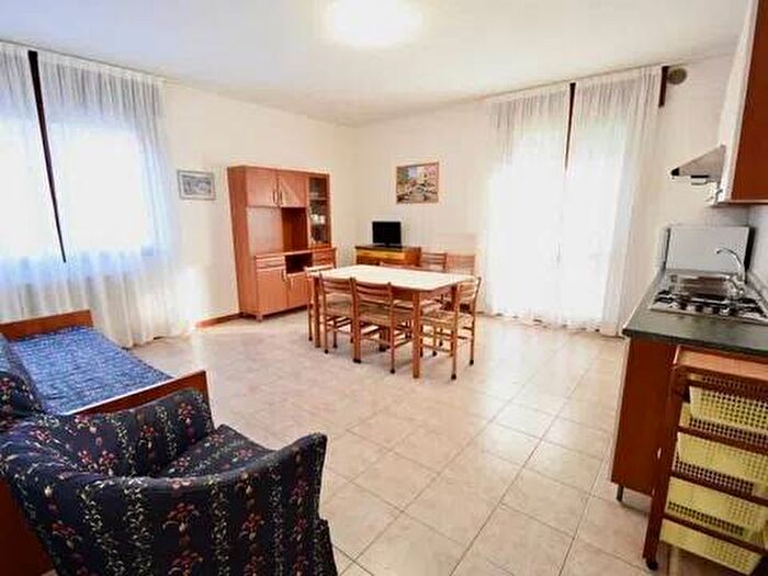 Appartamento quadrilocale in affitto in Via Alfredo Oriani, Lido Centro Ovest, Jesolo