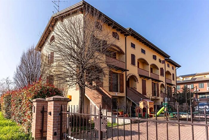 Casa in vendita in Castelnovo di Sotto, Milano