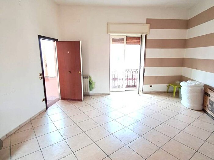 Appartamento trilocale in affitto in Via San Bartolomeo, Centro, Tufino