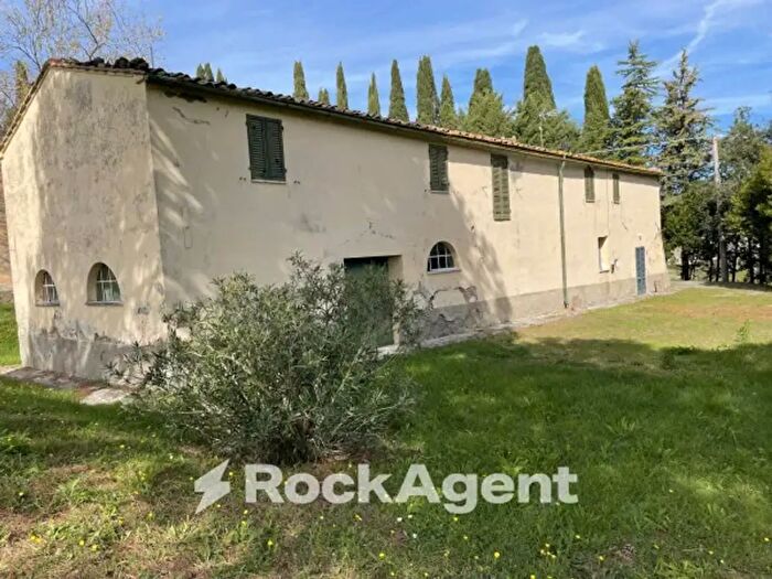 Casa con 6 locali in vendita in Podere Santo Ottaviano, Pomarance