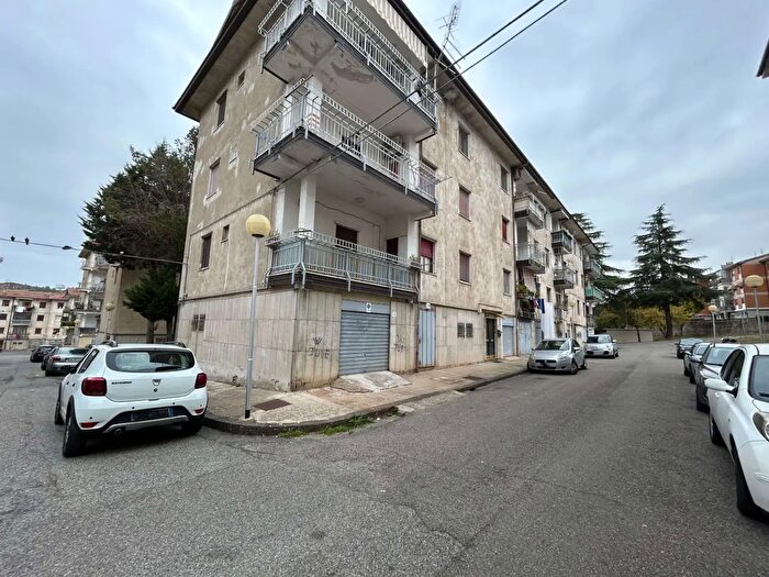 Appartamento trilocale in vendita in Traversa Nosside di Locri, Cosenza