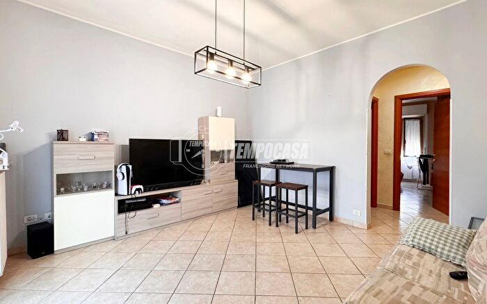 Appartamento trilocale in vendita in Via Guglielmo Oberdan, Pantigliate