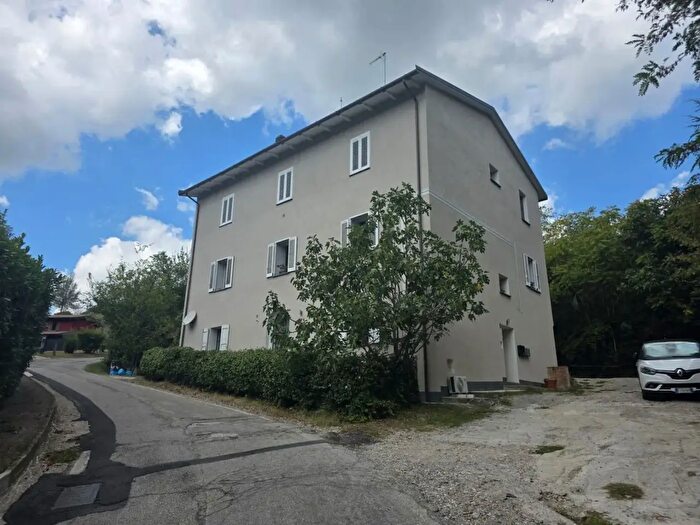 Appartamento trilocale in vendita in Via Monte San Giovanni, Monte San Pietro