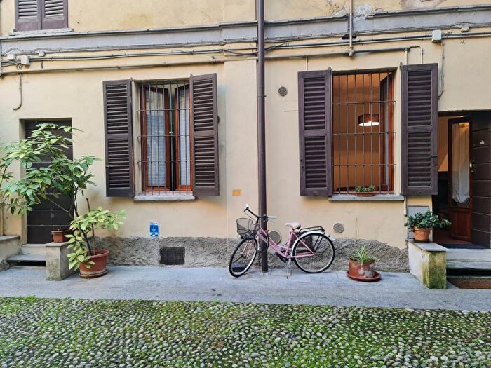 Appartamento bilocale in affitto in Via Evangelista Torricelli, Ascanio Sforza, Milano