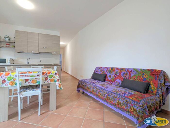 Appartamento trilocale in affitto in Via Giuseppe Verdi, Centro, Loano