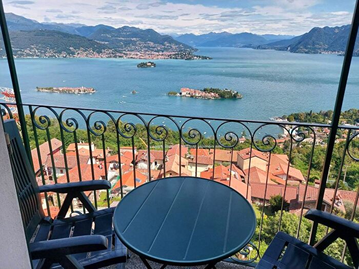 Appartamento monolocale in affitto in Someraro, Stresa