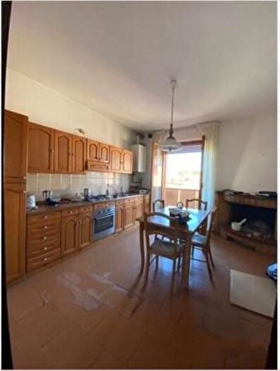 Appartamento con 5 locali in vendita in Via Borgo Santa Maria, San Paolo Di Jesi