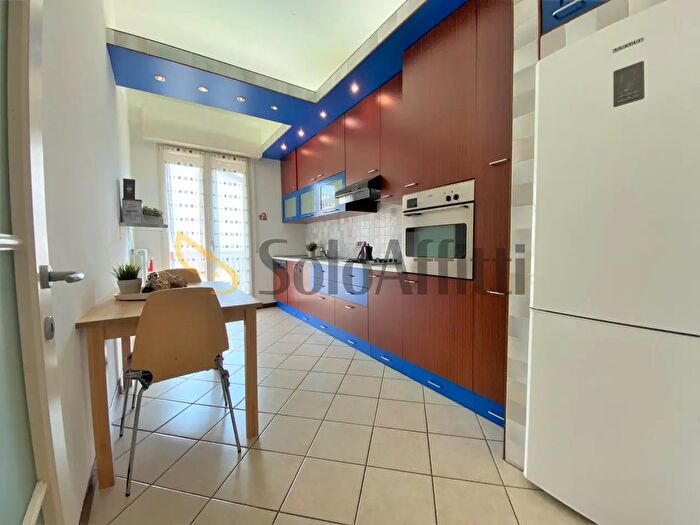 Appartamento con 6 locali in affitto in Via G Santarelli, Forli