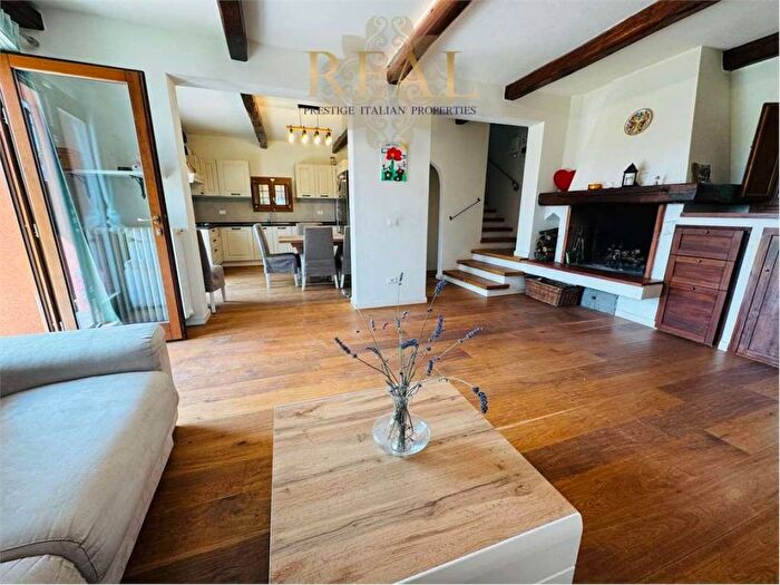 Casa con 6 locali in affitto in Via Senese, Galluzzo, Firenze