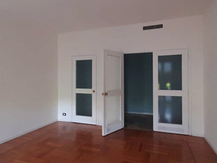 Appartamento bilocale in affitto in Viale Teodorico, Sempione, Milano