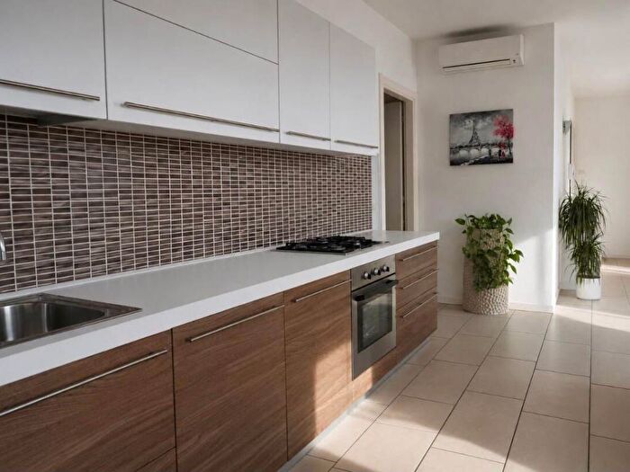 Appartamento trilocale in affitto in Via Alcide De Gasperi, Montecchio Maggiore Alte Ceccato, Montecchio Maggiore