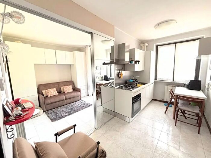 Appartamento monolocale in vendita in Via Cesare Battisti, Vittuone