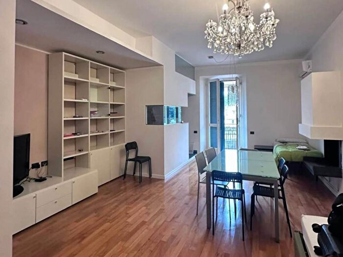 Appartamento quadrilocale in affitto in Via Carriona, Stadio SantAntonio Marasio, Carrara