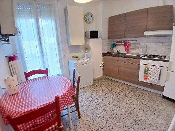 Appartamento trilocale in affitto in Via delle Tavernelle, Tavernelle, Ancona