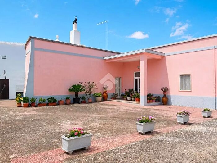 Casa con 5 locali in vendita in Contrada Cerrosa, Martina Franca