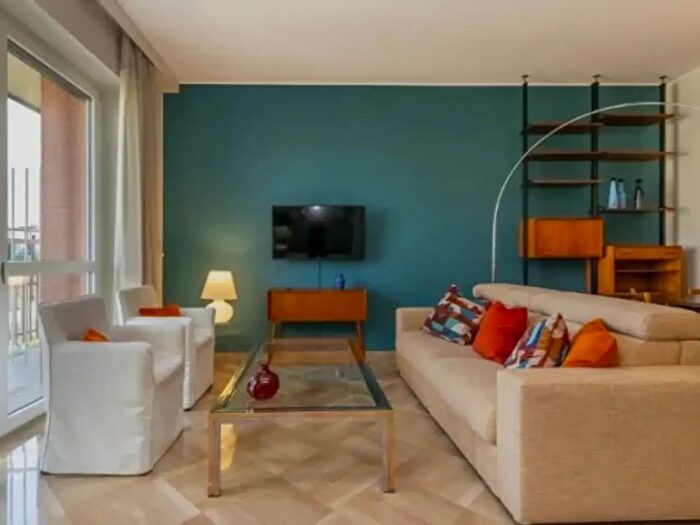 Appartamento bilocale in affitto in Viale San Gimignano, Milano