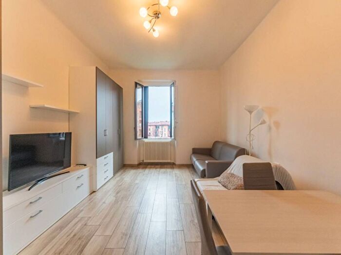 Appartamento monolocale in affitto in Viale Vincenzo Lancetti, Farini, Milano