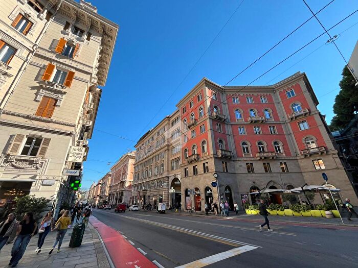 Appartamento bilocale in vendita in Via XX Settembre, Genova