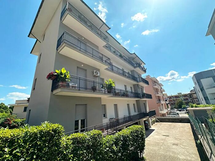 Appartamento con 5 locali in vendita in Via Rio Cruè a, Civita Castellana