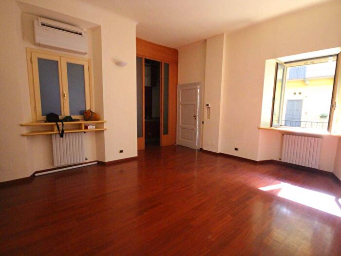 Appartamento trilocale in affitto in Porta Venezia, Milano