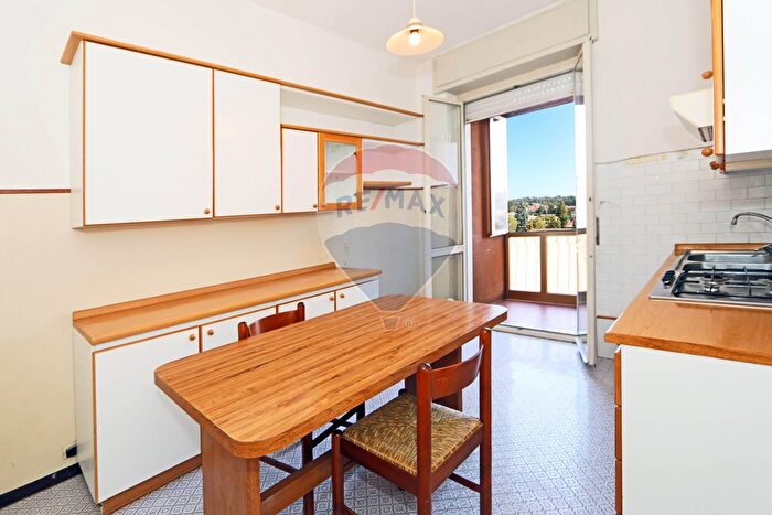 Appartamento trilocale in vendita in Merate