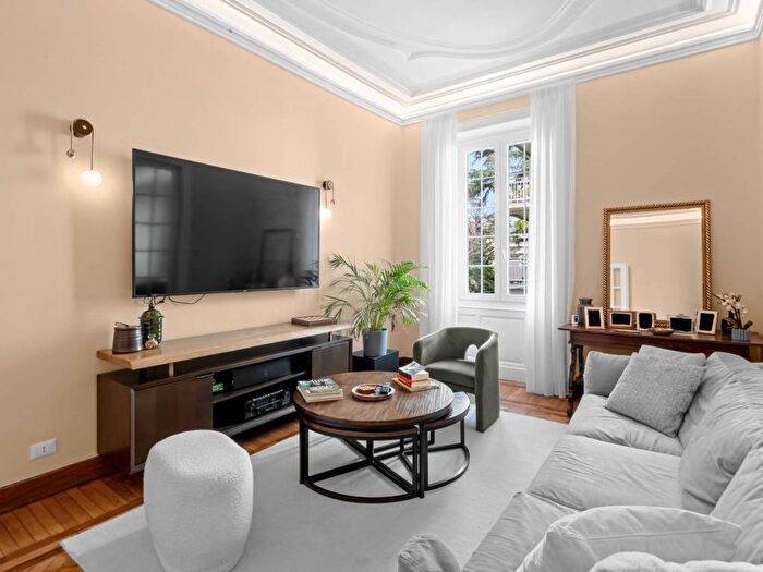 Appartamento con 6 locali in affitto in Via Liri, Albaro, Genova