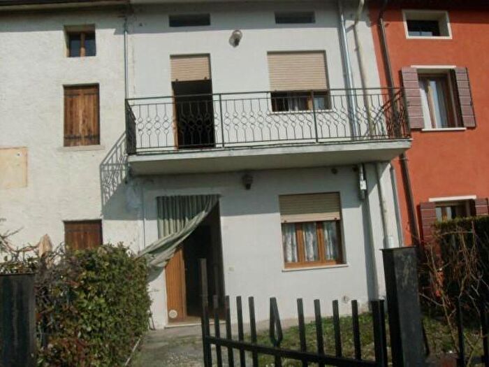 Casa con 5 locali in vendita in Fonte