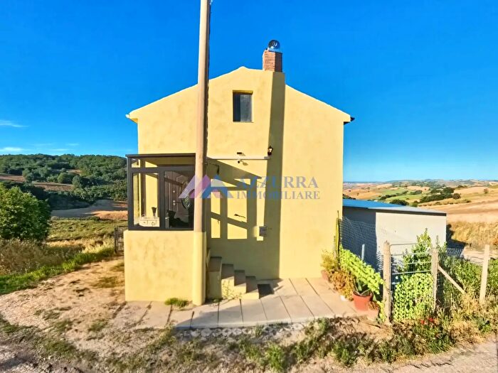 Casa trilocale in vendita in Tavenna
