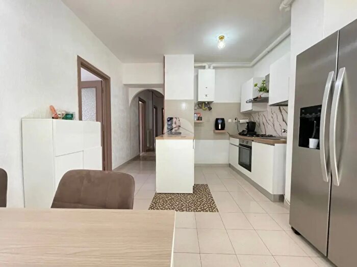 Appartamento quadrilocale in vendita in Via Dante Alighieri, Sanremo