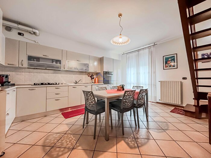 Casa quadrilocale in vendita in Via Pasubio, Saccolongo