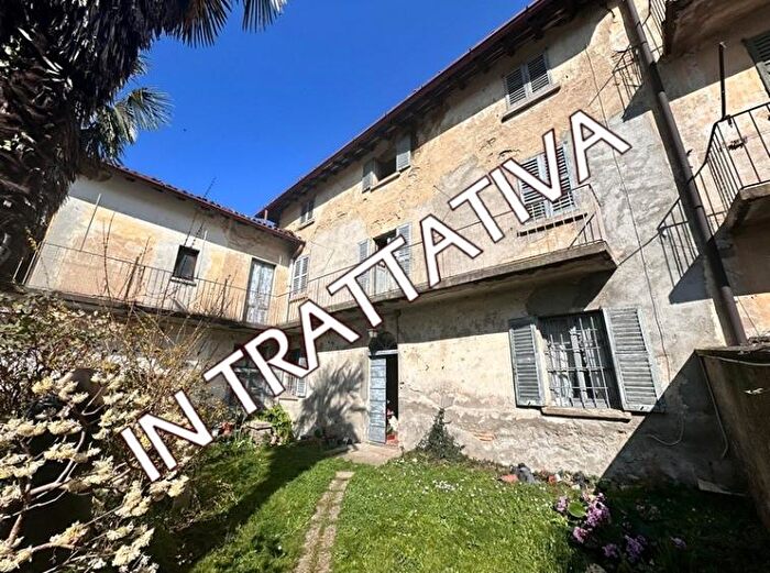 Casa con 5 locali in vendita in Via Giosuè Carducci Olgiate Comasco Co Italia, Olgiate Comasco