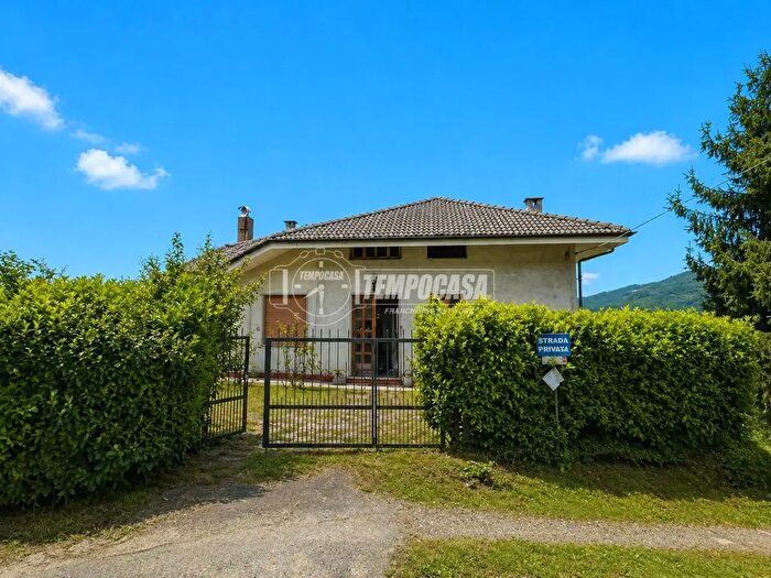 Casa quadrilocale in vendita in Forno Canavese