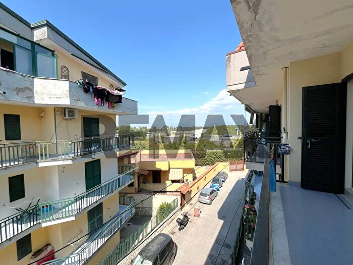 Appartamento trilocale in vendita in Traversa Terza di Via Pier Capponi, Giugliano In Campania