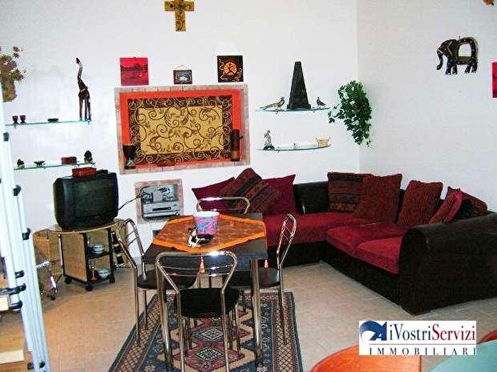 Appartamento trilocale in vendita in Via Riviera Dionisio Il Grande, Siracusa