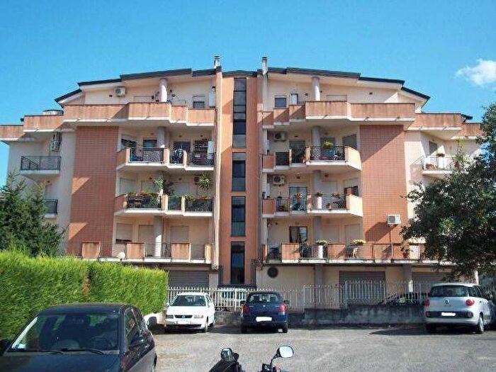 Appartamento bilocale in affitto in Via Trento, Settimo, Montalto Uffugo