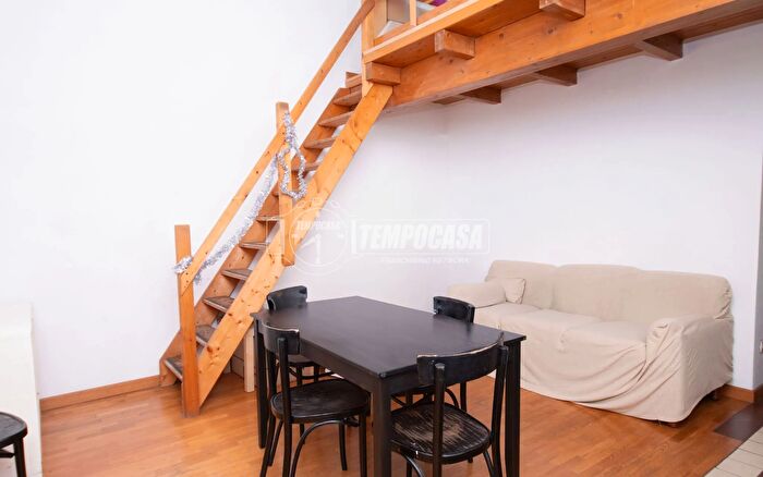 Appartamento quadrilocale in vendita in Via Centotrecento, Bologna