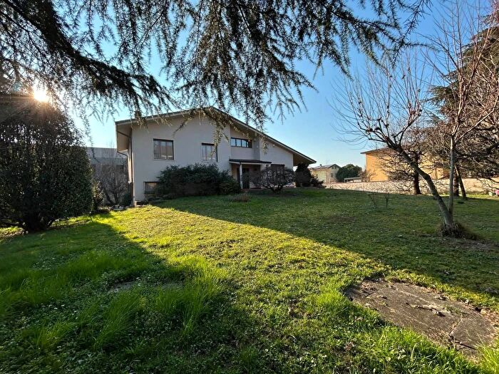 Casa con 5 locali in vendita in Via Mohandas Gandhi Cambiago, Cambiago