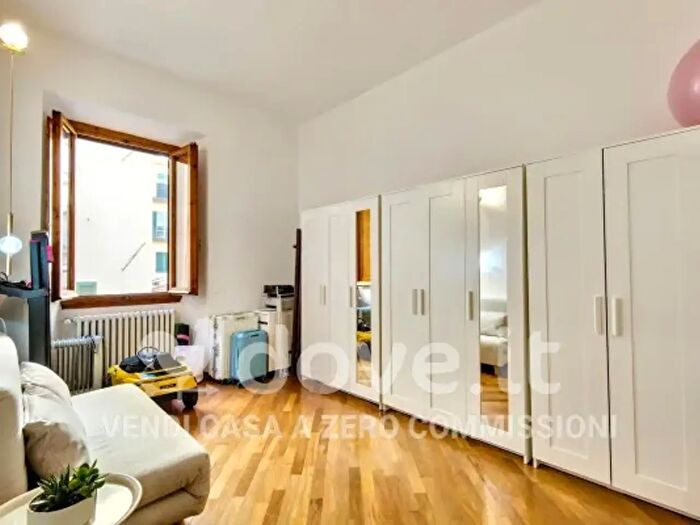 Appartamento quadrilocale in vendita in Via del Ponte allAsse, Firenze