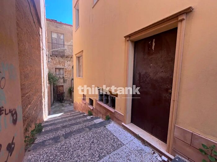 Appartamento quadrilocale in vendita in Salita San Michele, Agrigento